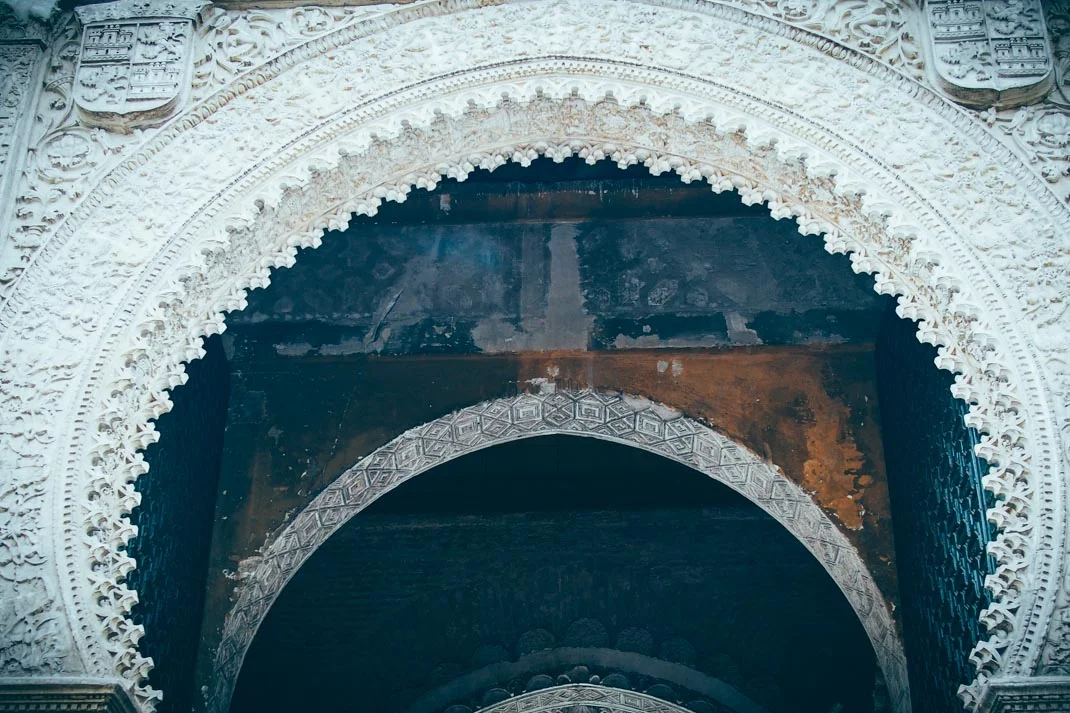 puerta del perdón en sevilla, voyage en espagne
