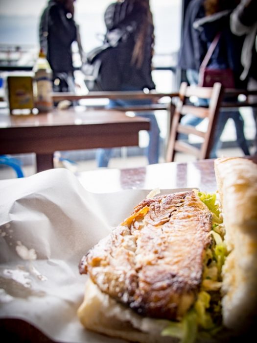 balik ekmek sandwich poissons istanbul voyage turquie